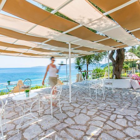 Aurora Beach Hotel Agios Ioannis Peristerion Exteriör bild