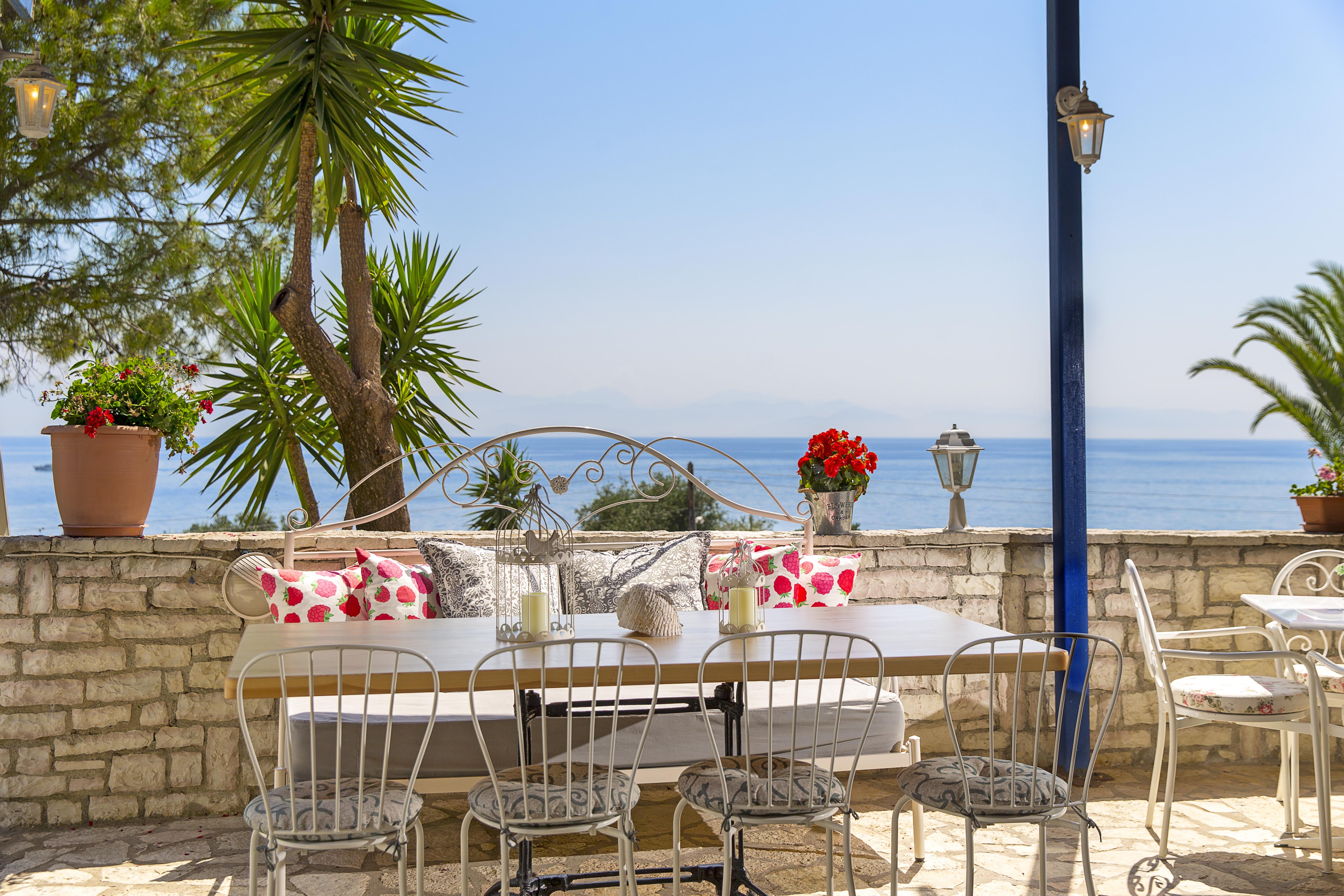 Aurora Beach Hotel Agios Ioannis Peristerion Exteriör bild